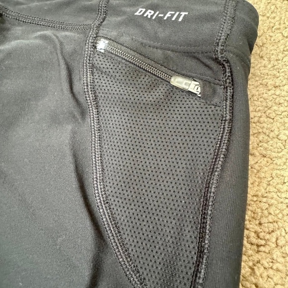 Nike Dri-FIT Black Leggings size S - Picture 5 of 10